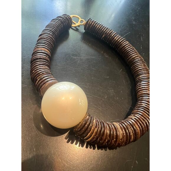 BOUTIQUE Coconut Shell with Faux Pearl Necklace - Picture 4 of 8